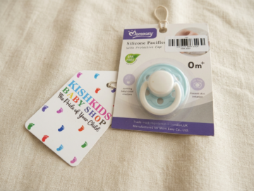 Silicone Pacifier With Protective Cup3M